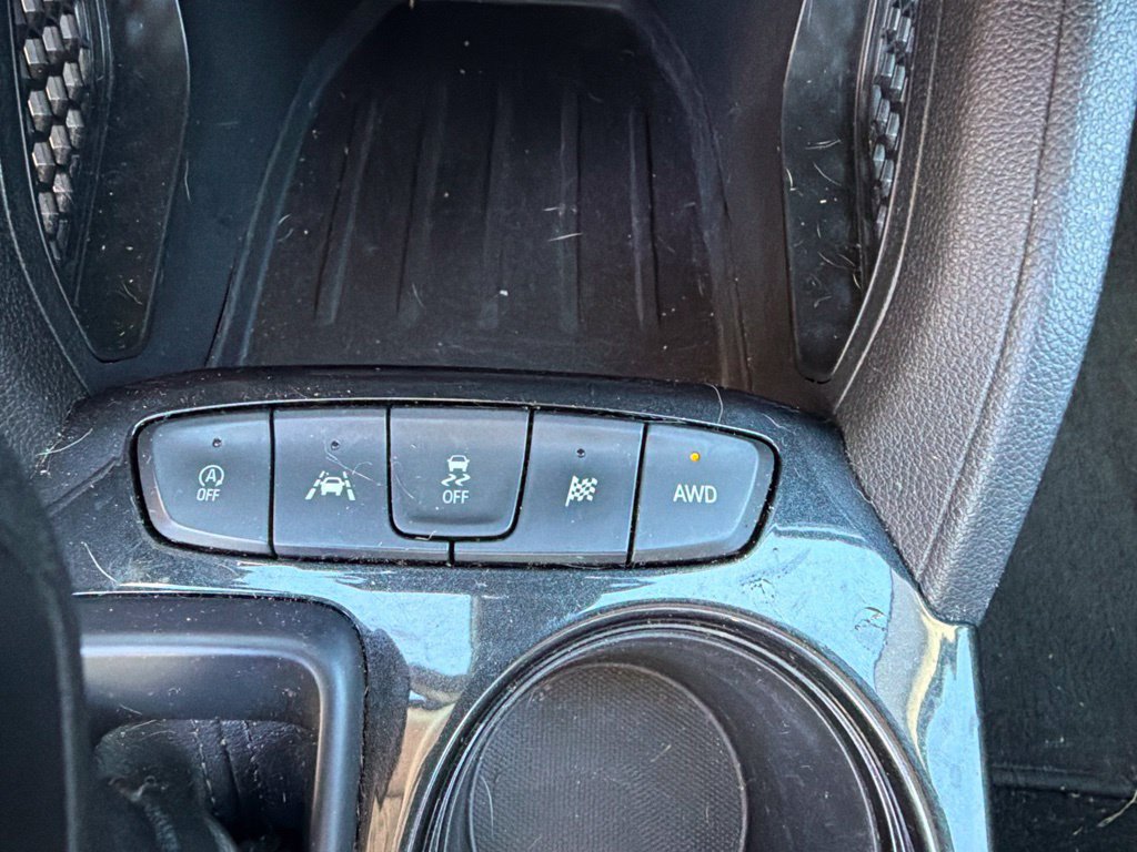Used 2023 Chevrolet TrailBlazer LT AWD/4WD image 17