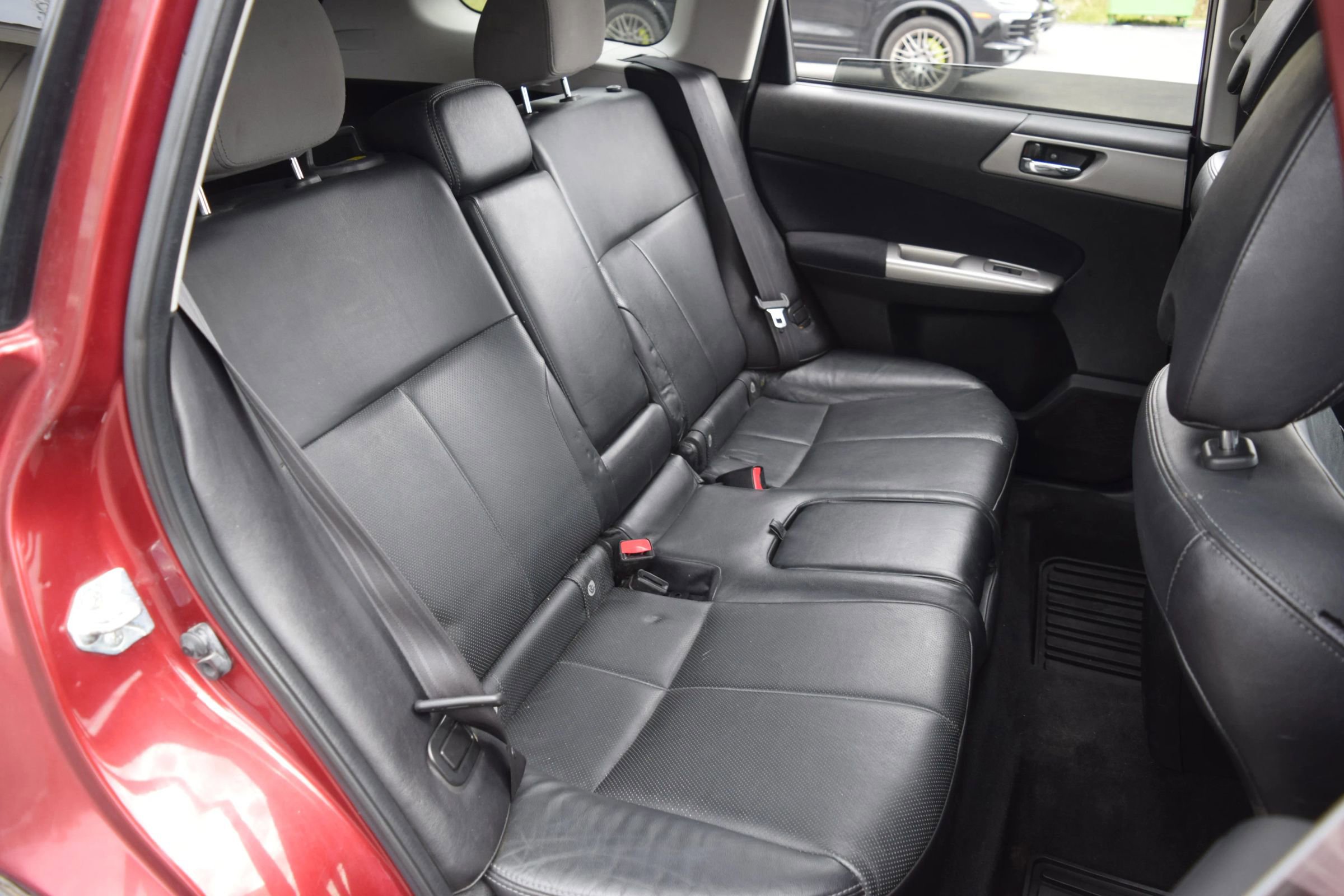 Used 2009 Subaru Forester 2.5X Limited w/ Popular Equipment Group 4A image 7