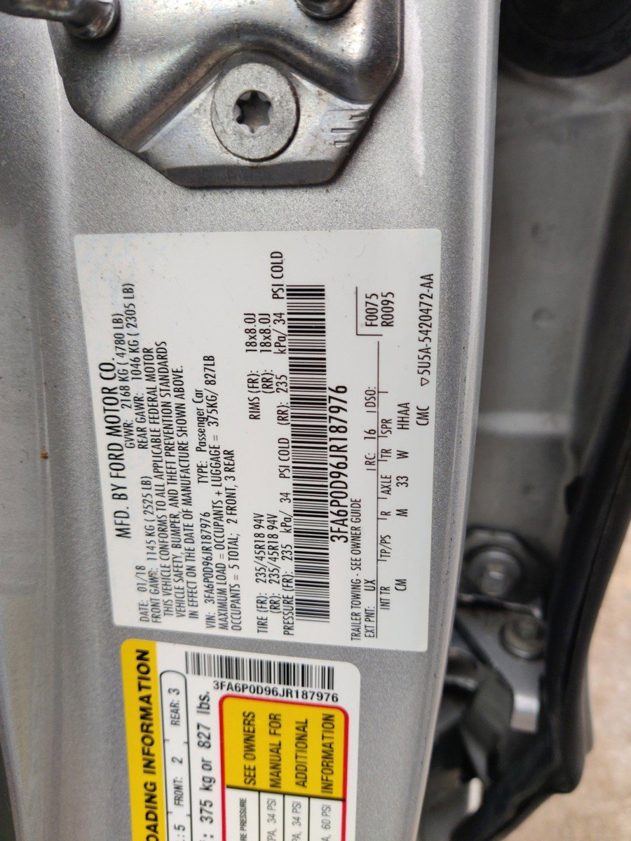 Used 2018 Ford Fusion Titanium image 25