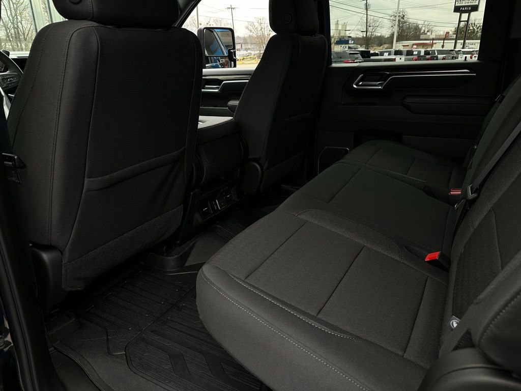 New 2026 GMC Sierra 2500 SLE w/ SLE Value Package; image 17