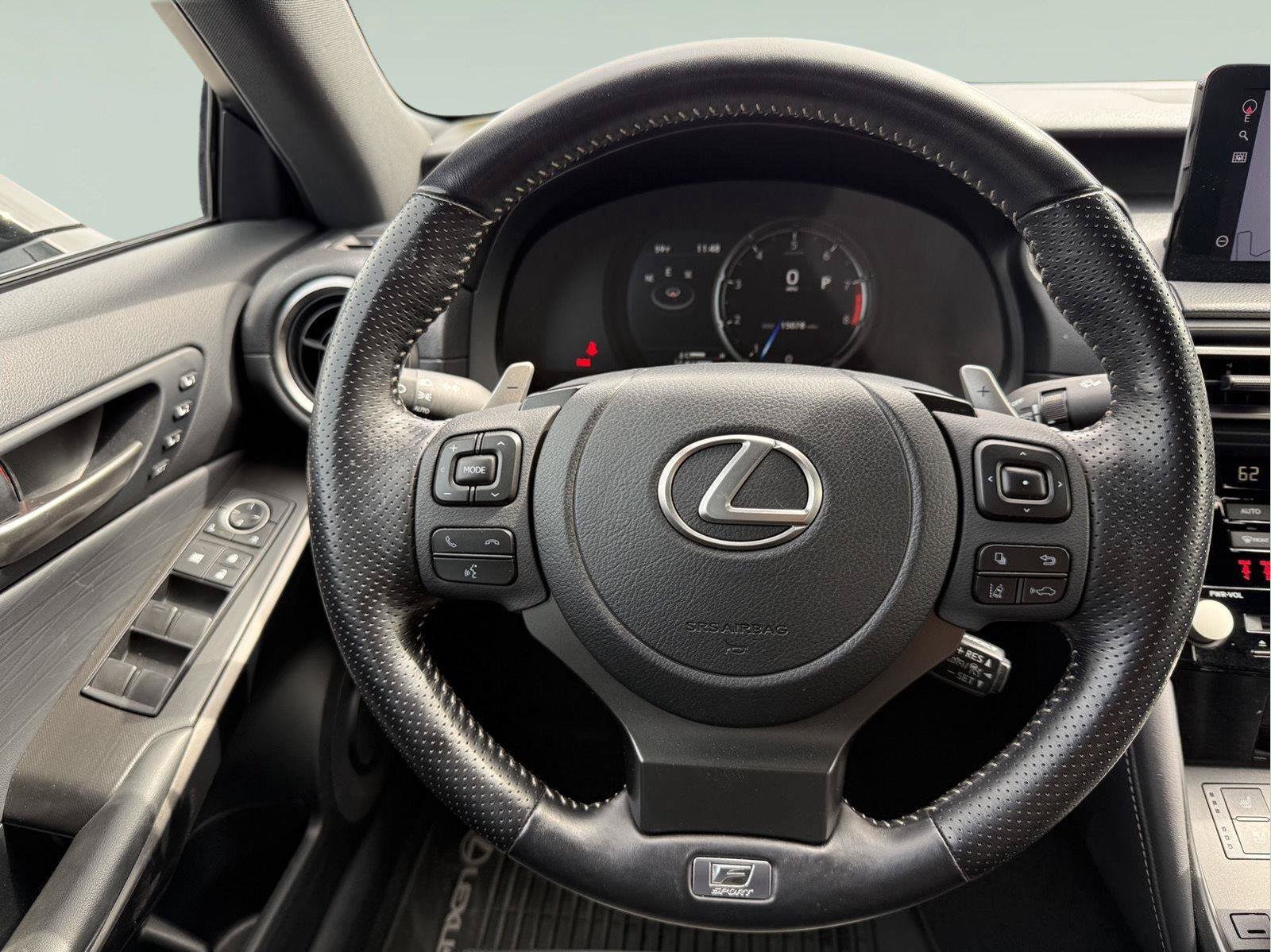 Certified 2022 Lexus IS 500 w/ Accessory Package 2 RWD image 13