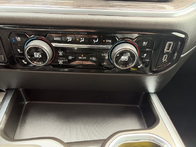 Used 2023 Chevrolet Silverado 1500 LTZ AWD/4WD image 29