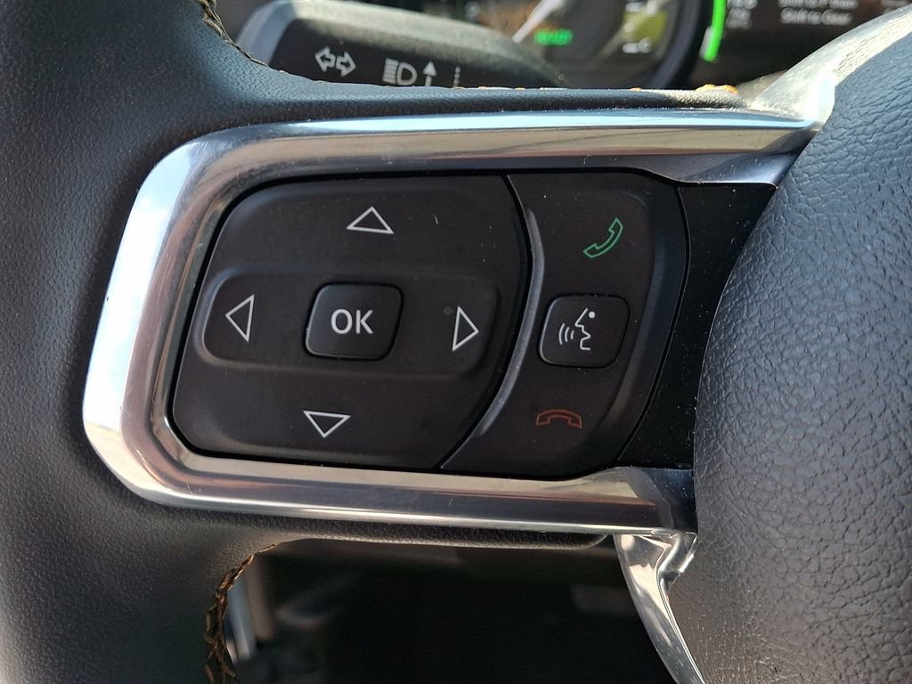 Used 2024 Jeep Wrangler Unlimited Sahara AWD/4WD image 22