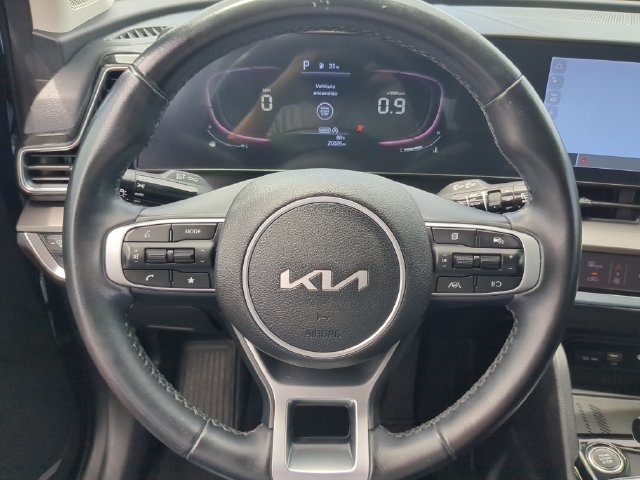Used 2024 Kia Sportage EX FWD image 31