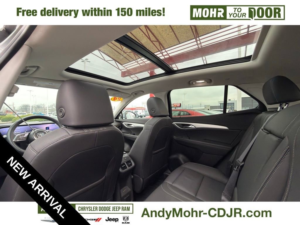 Used 2024 Buick Envision Avenir image 29