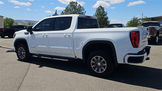 Used 2024 GMC Sierra 1500 AT4 w/ AT4 Premium Package image 6