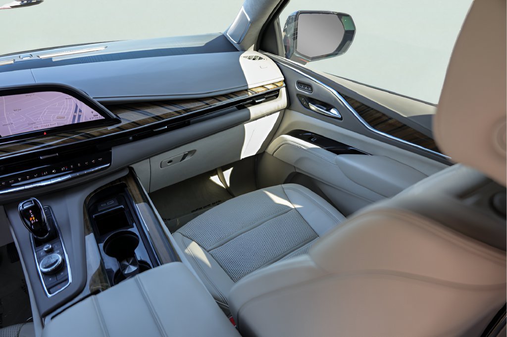 Used 2023 Cadillac Escalade Premium Luxury Platinum w/ LPO, Radiant Package RWD image 33