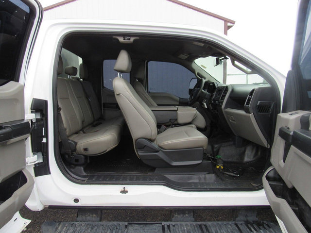 Used 2022 Ford F550 2WD SuperCab Super Duty image 18