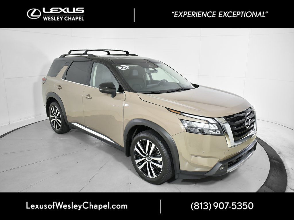 Used 2025 Nissan Pathfinder Platinum w/ Cargo Package image 2