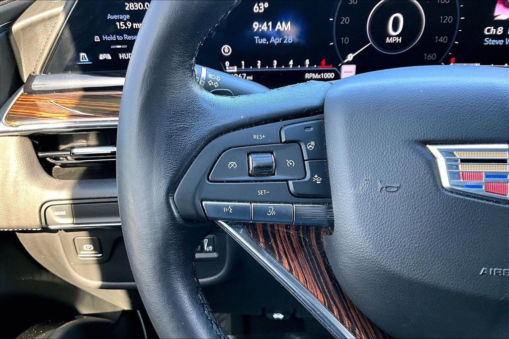 Used 2021 Cadillac Escalade Premium Luxury RWD image 22
