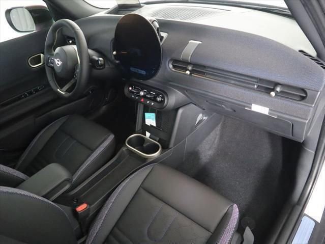 New 2026 MINI Cooper 4-Door Hardtop image 14