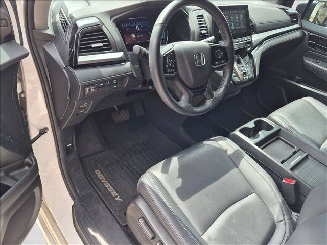 Used 2024 Honda Odyssey Touring image 5