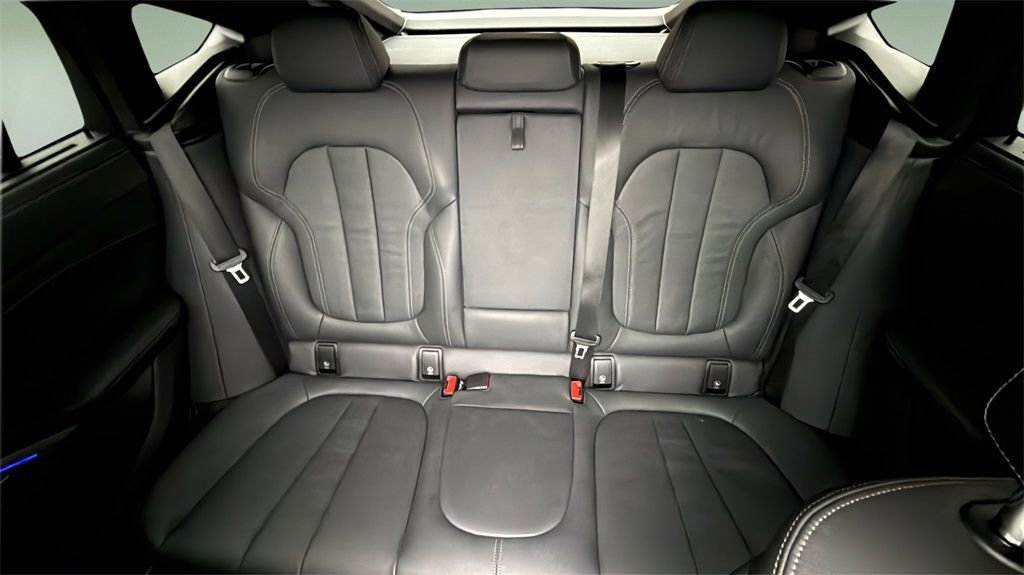 Used 2020 BMW X6 M50i w/ Executive Package image 22