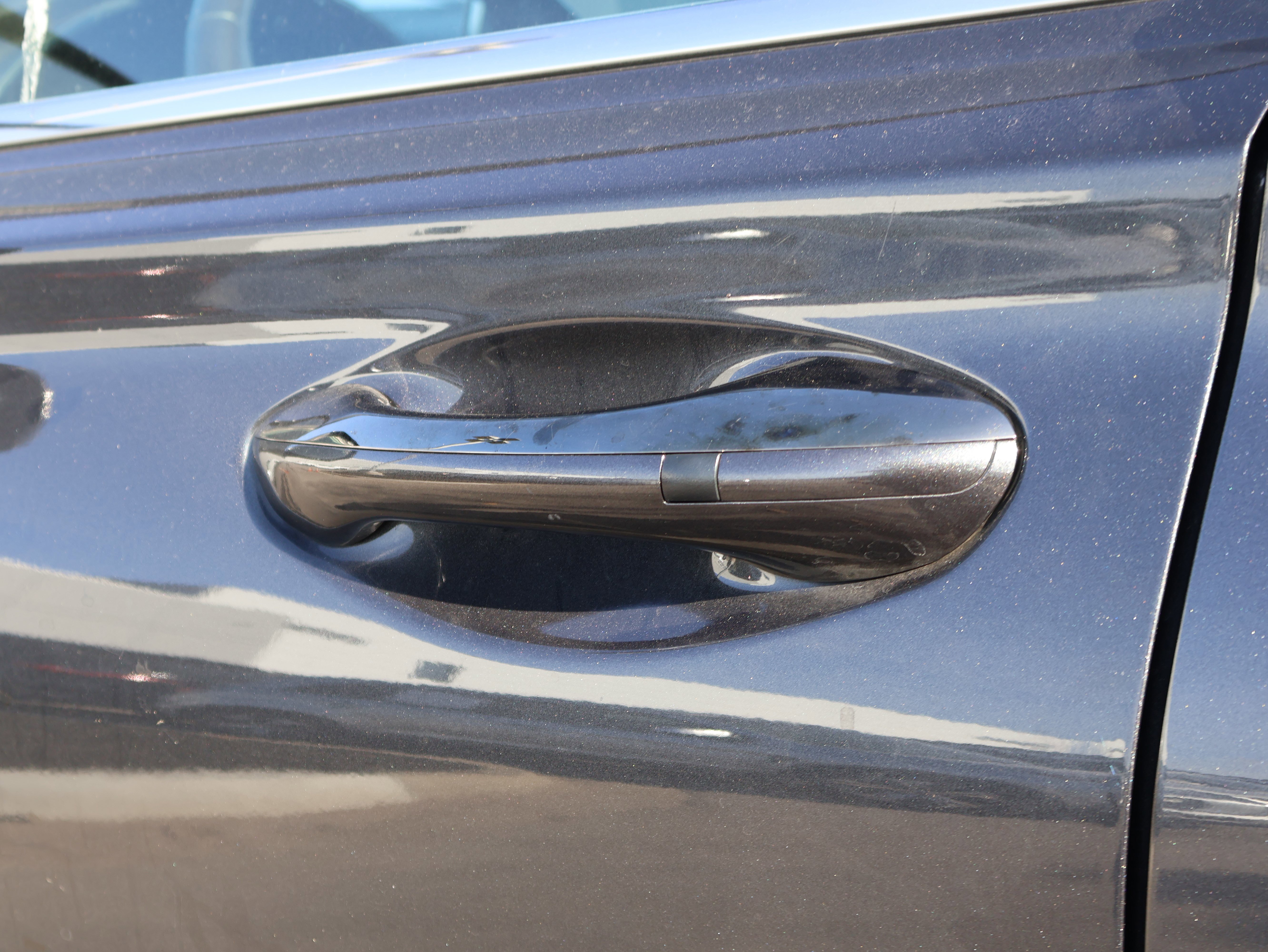 Used 2020 Hyundai Santa Fe Limited image 21