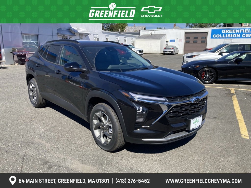 New 2025 Chevrolet Trax LT w/ Driver Confidence Package image 1