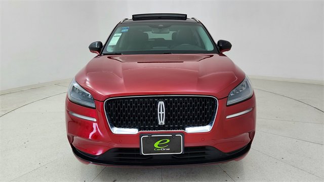 Used 2022 Lincoln Corsair AWD w/ Premium Package image 2