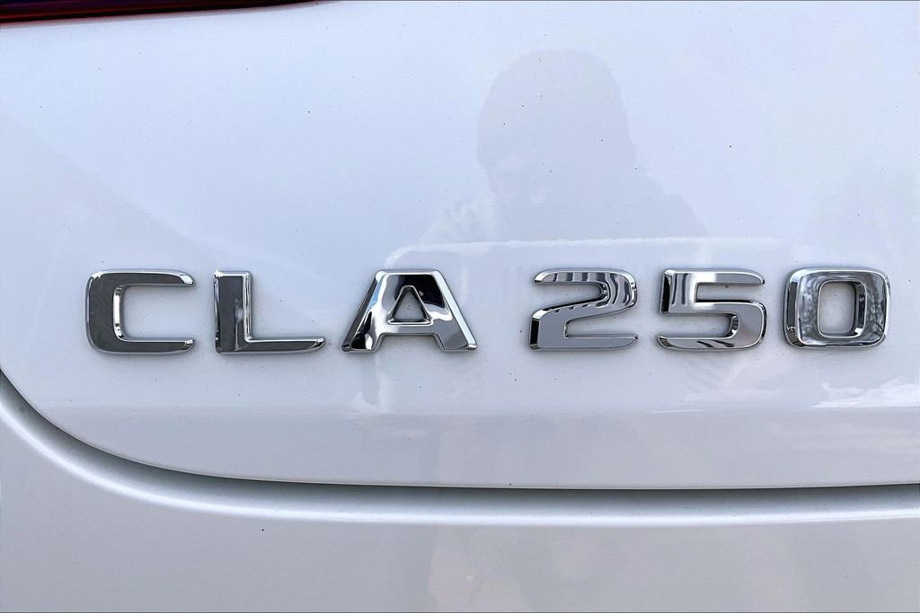 Certified 2023 Mercedes-Benz CLA 250 4MATIC image 33