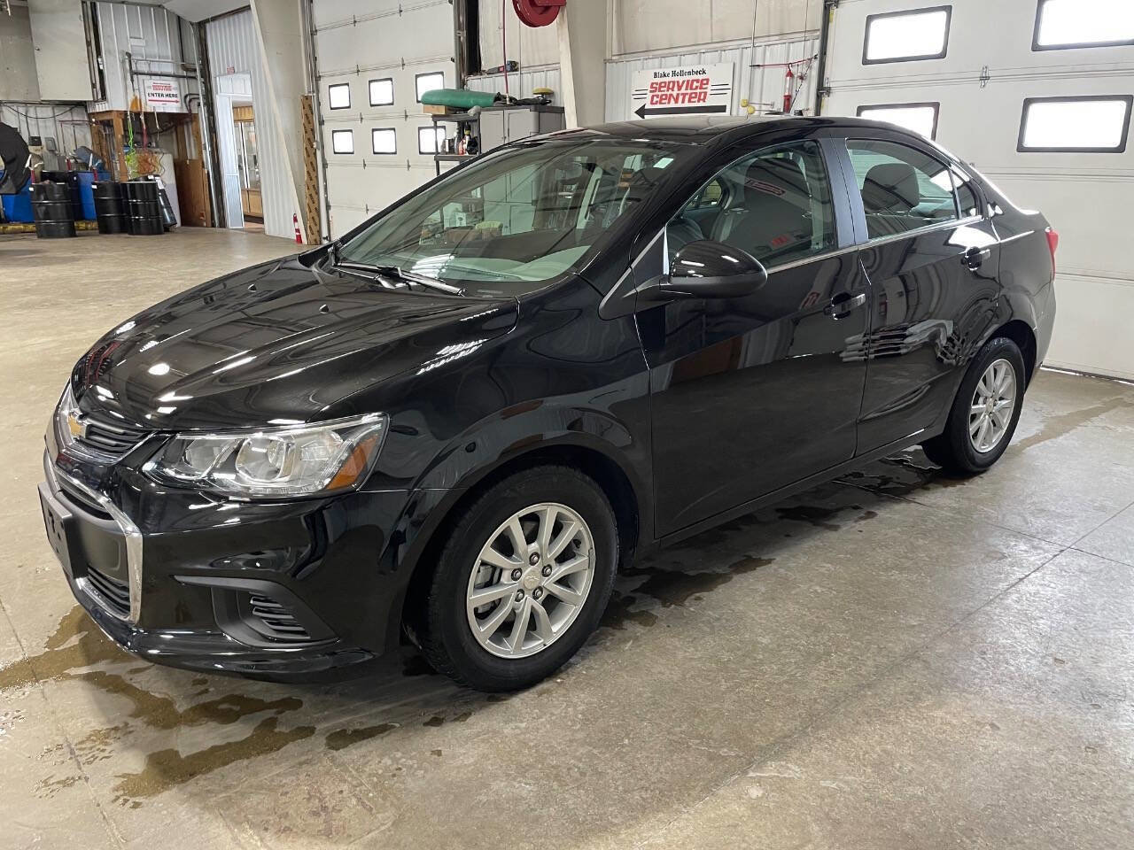 Used 2017 Chevrolet Sonic LT