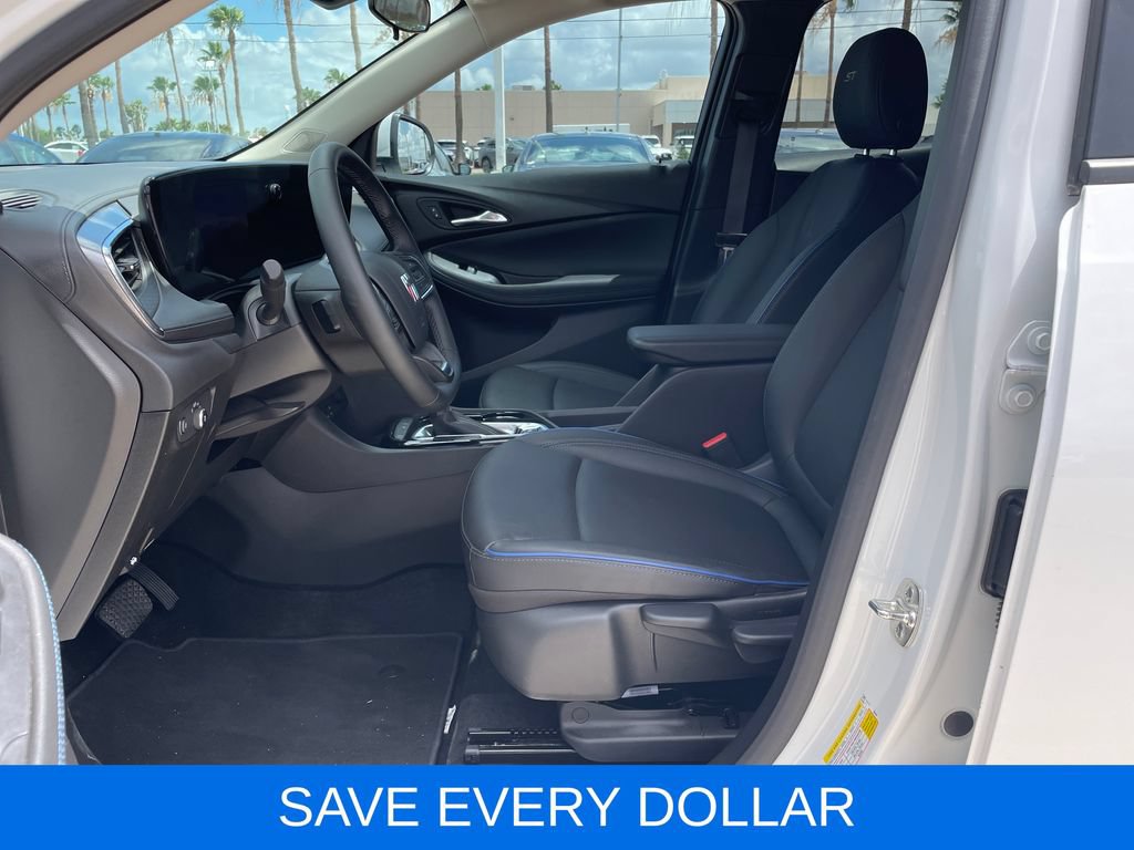 Used 2026 Buick Encore GX Sport Touring FWD image 9