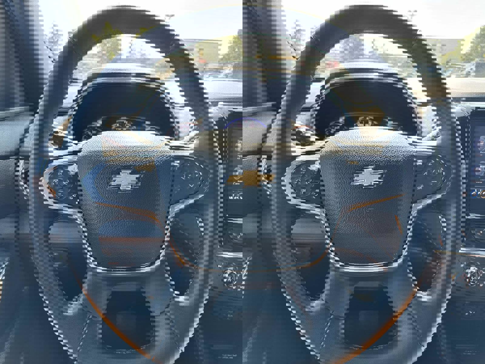 Certified 2023 Chevrolet Traverse Premier w/ LPO, Floor Liner Package image 9