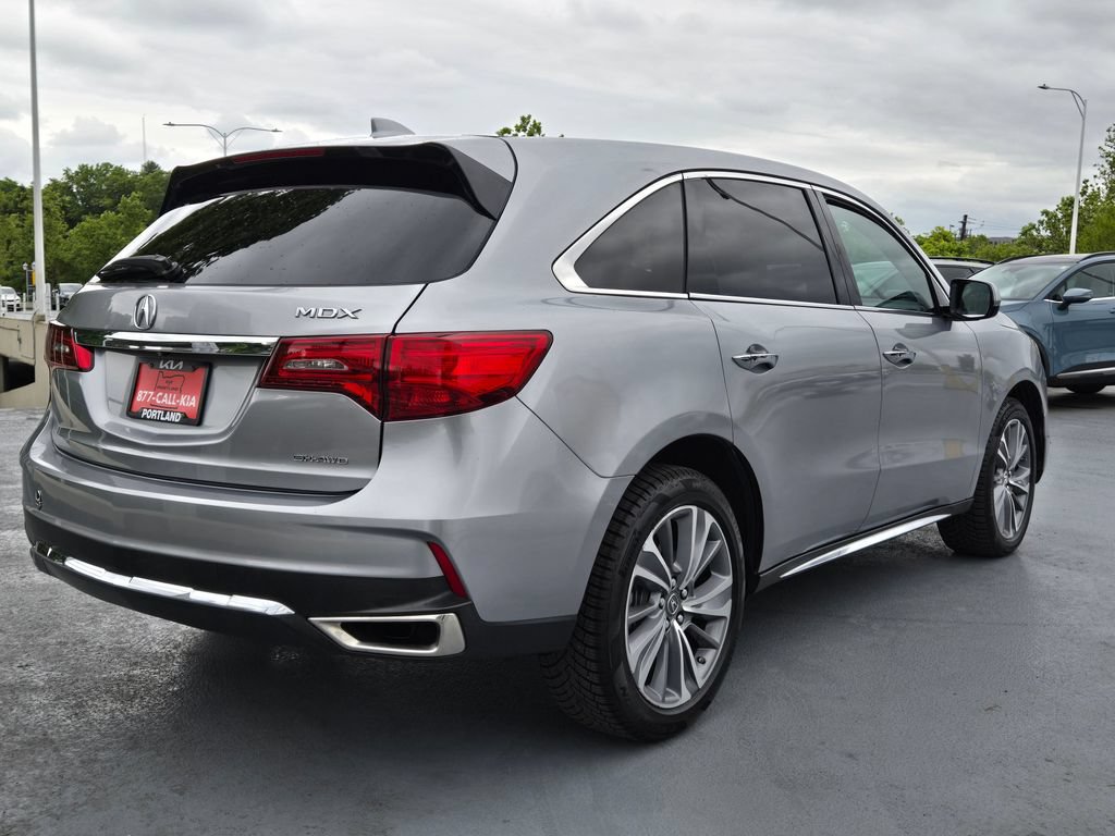 Used 2017 Acura MDX SH-AWD w/ Technology Package image 4