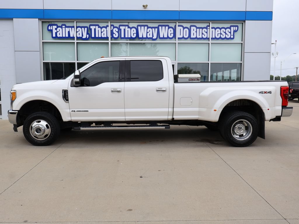 Used 2017 Ford F350 Lariat w/ Chrome Package AWD/4WD image 7