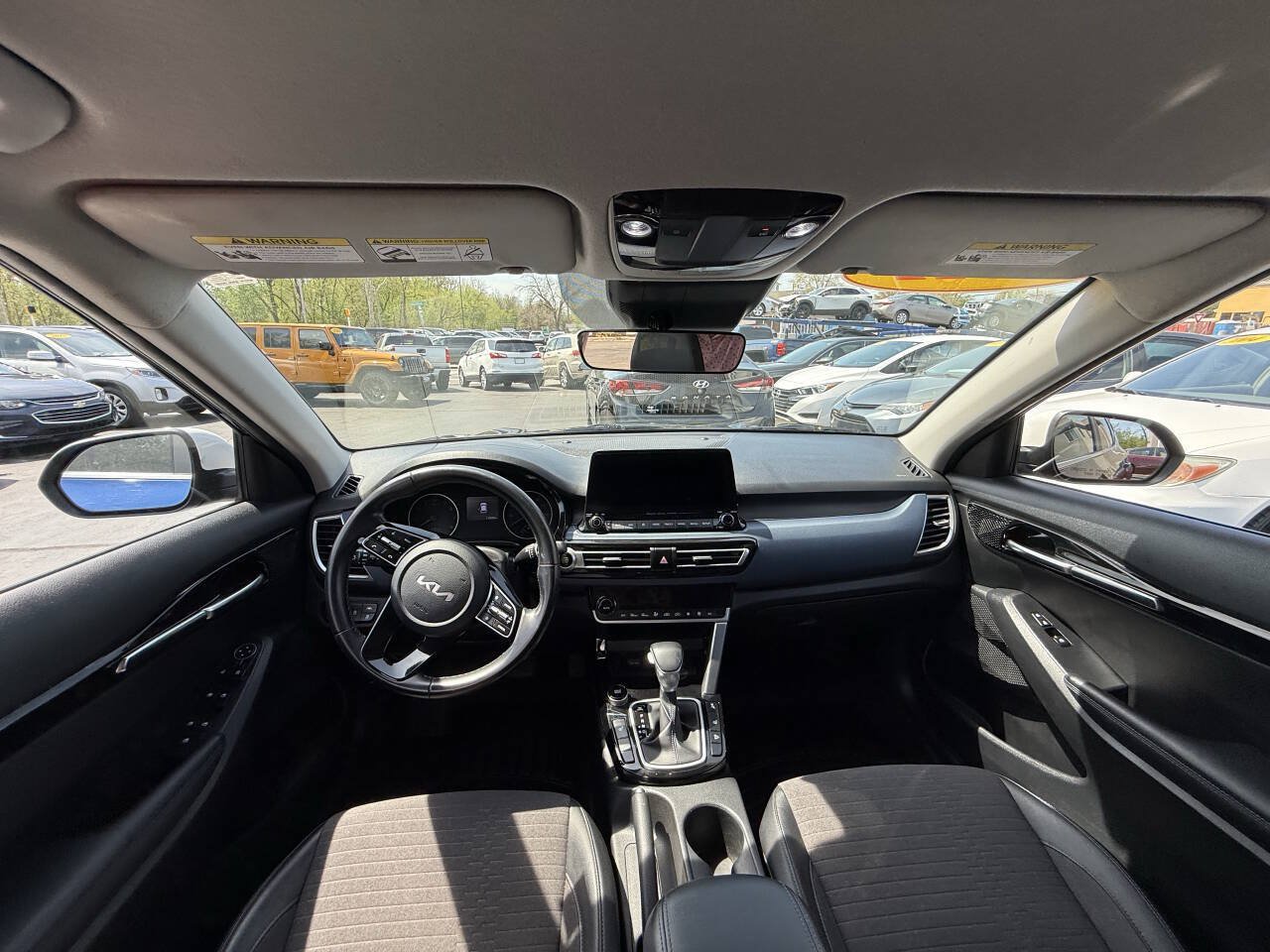 Used 2022 Kia Seltos Nightfall Edition AWD/4WD image 13