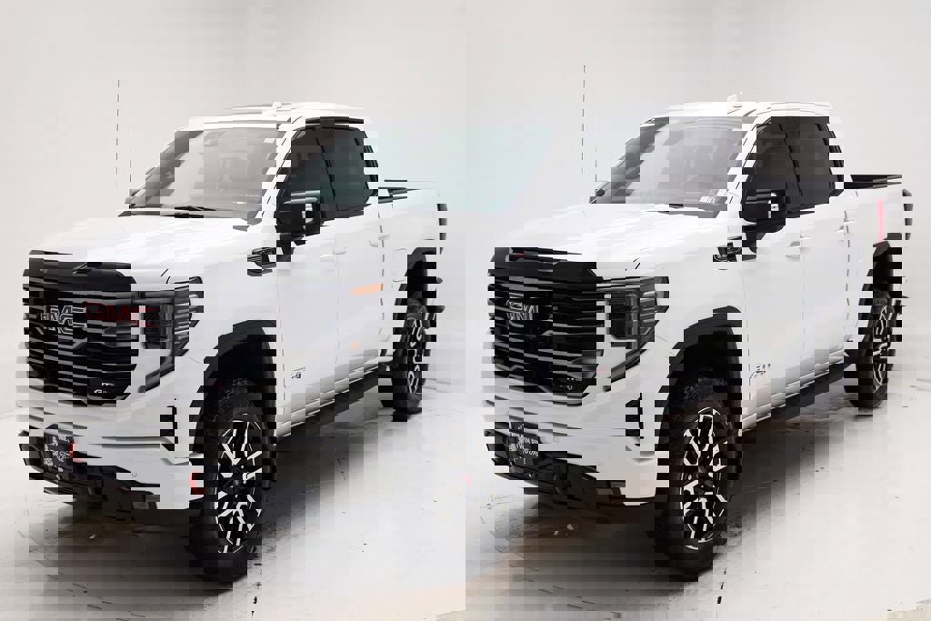 Used 2025 GMC Sierra 1500 AT4 w/ AT4 Premium Package image 2