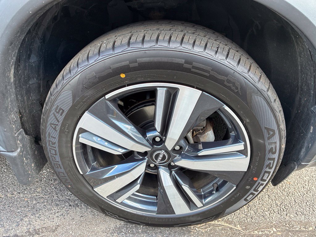 Certified 2023 Nissan Rogue SL AWD/4WD image 9
