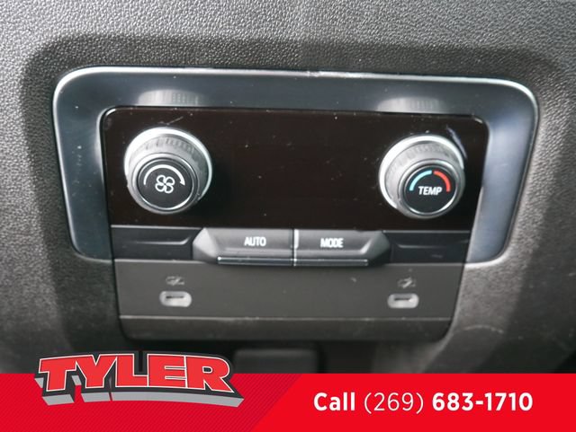 Used 2021 Chevrolet Suburban Z71 AWD/4WD image 50