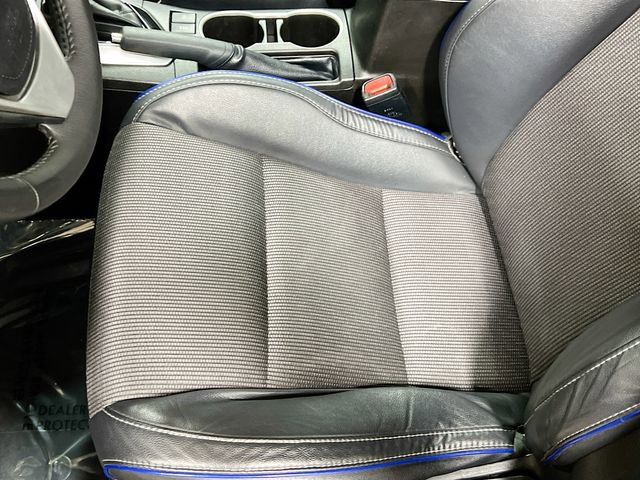 Used 2017 Toyota Corolla SE image 18