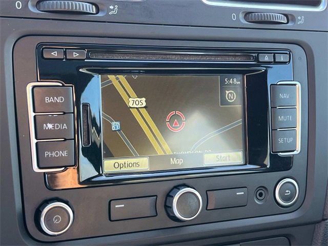 Used 2012 Volkswagen Golf 4-Door image 31