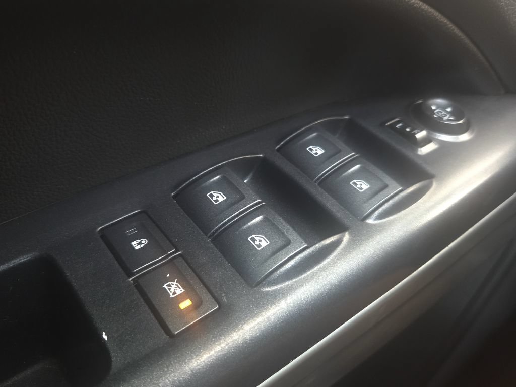 Used 2020 Chevrolet Colorado ZR2 AWD/4WD image 13