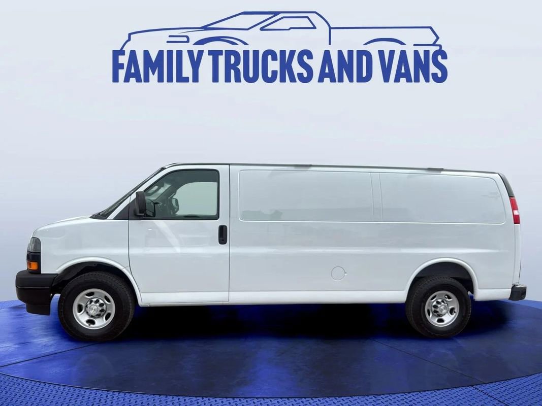 Used 2021 Chevrolet Express 2500 Extended w/ Driver Convenience Package RWD image 2