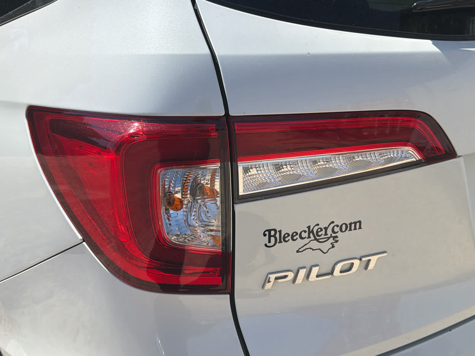 Used 2022 Honda Pilot EX-L image 16