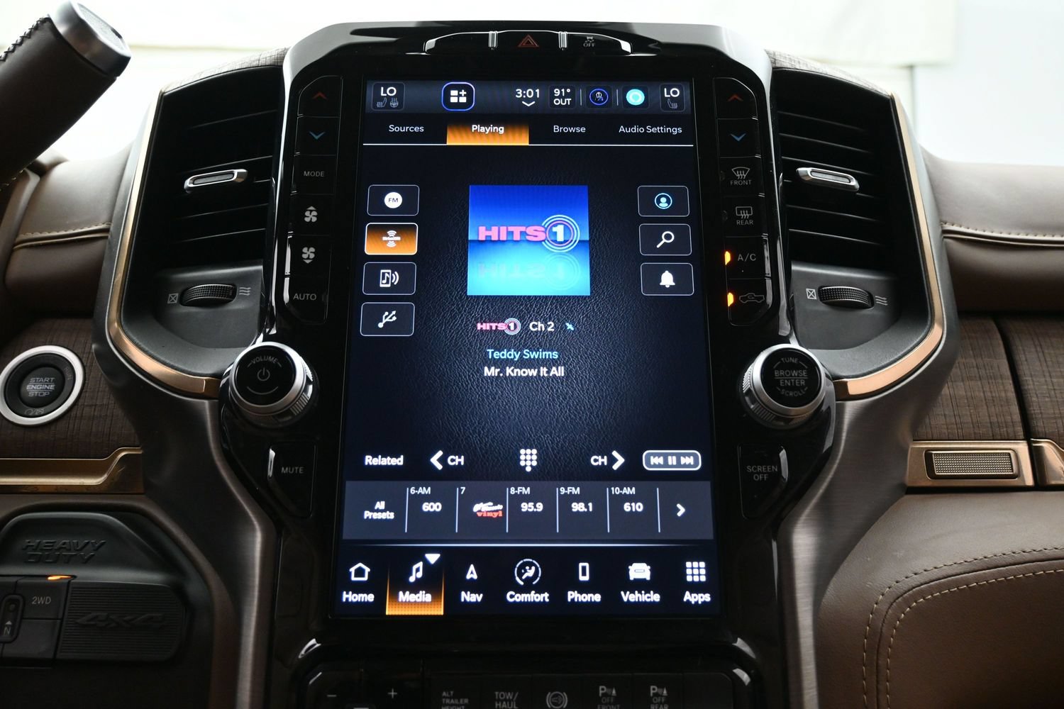 Used 2022 RAM 3500 Limited AWD/4WD image 34