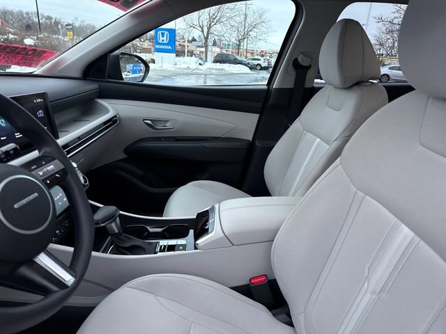 Certified 2025 Hyundai Tucson SEL image 13