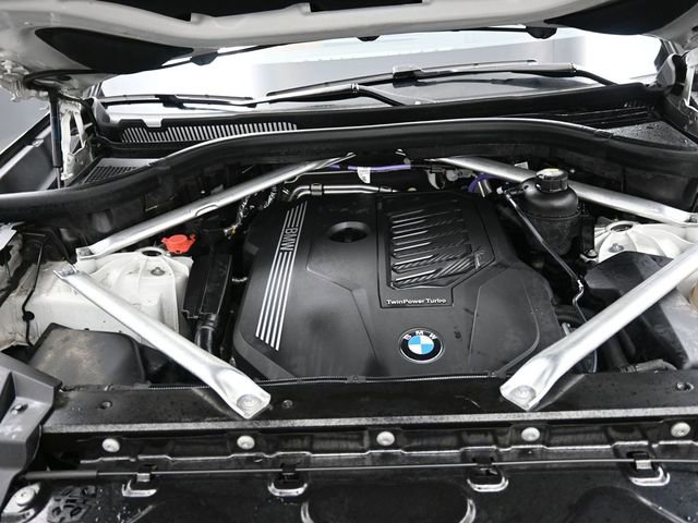 Used 2023 BMW X5 xDrive40i w/ Premium Package AWD/4WD image 30