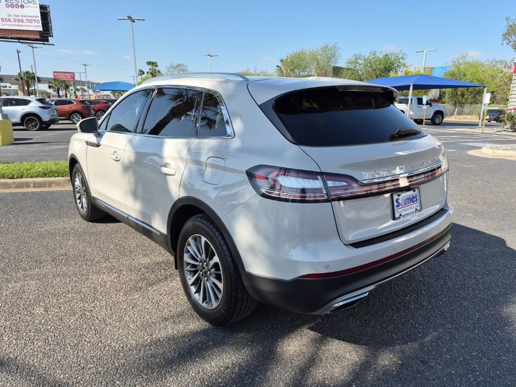 Certified 2023 Lincoln Nautilus FWD w/ Premium Package image 3