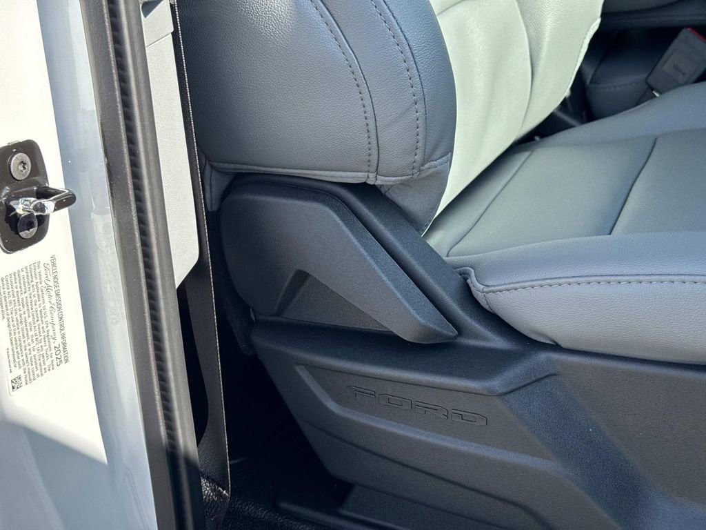 New 2026 Ford F550 2WD SuperCab Super Duty image 23