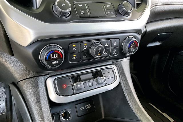 Used 2023 GMC Acadia SLE w/ Elevation Edition FWD image 23
