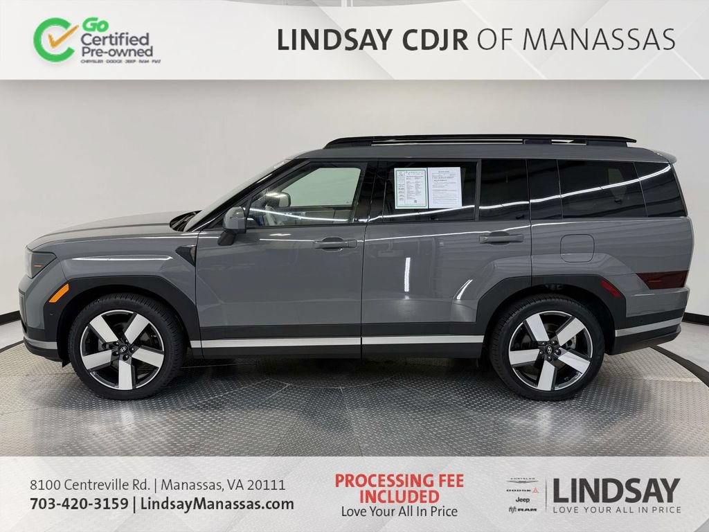 Used 2024 Hyundai Santa Fe Limited AWD/4WD image 5