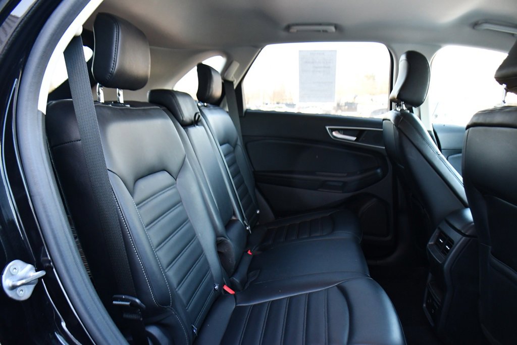 Used 2024 Ford Edge SEL w/ Convenience Package image 17