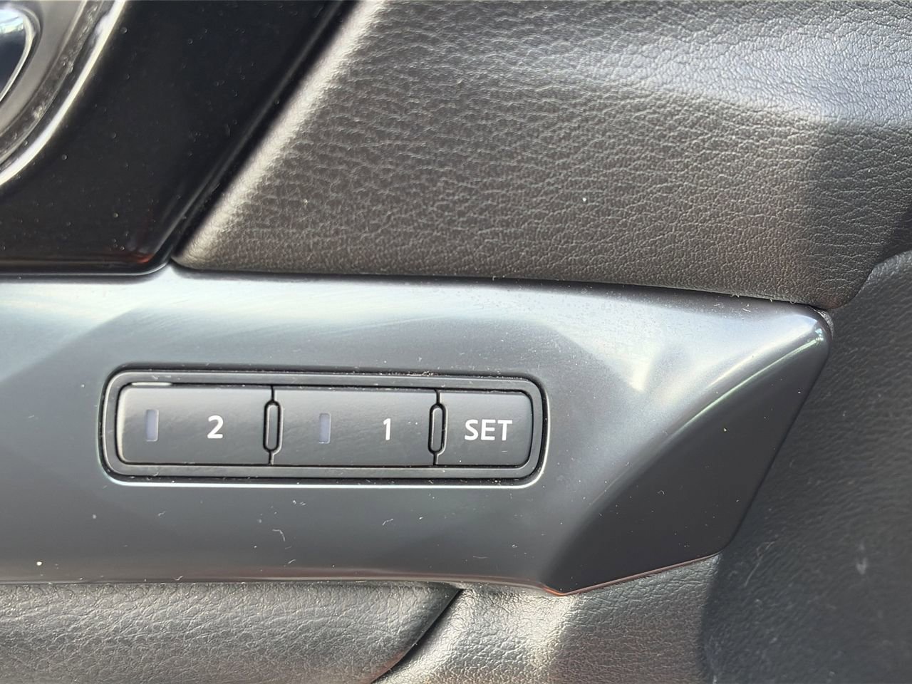 Certified 2021 Nissan Maxima SR w/ Sport Mat Group image 24