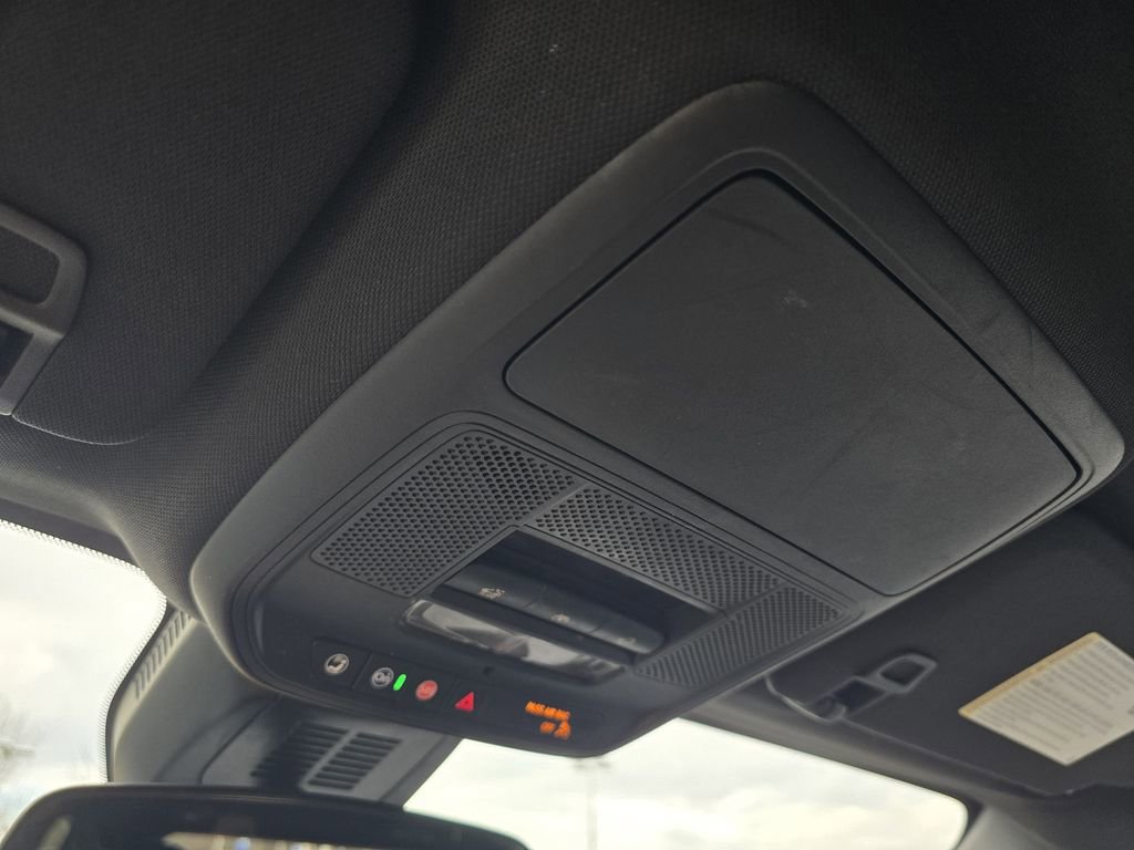 Used 2025 Chevrolet Equinox LT image 23