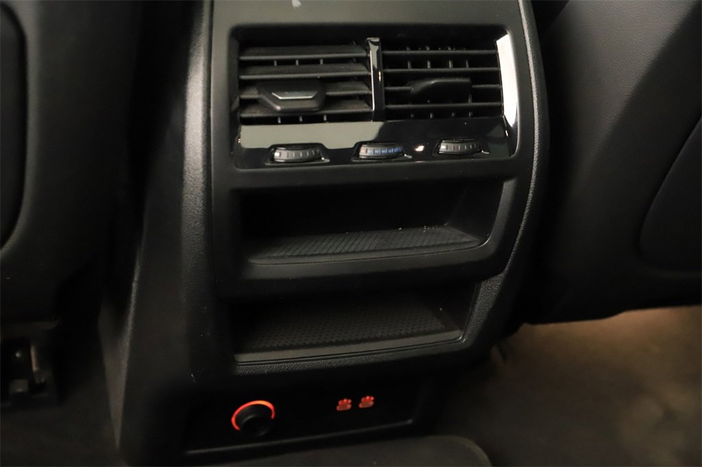 Used 2024 BMW X5 sDrive40i w/ M Sport Package image 22