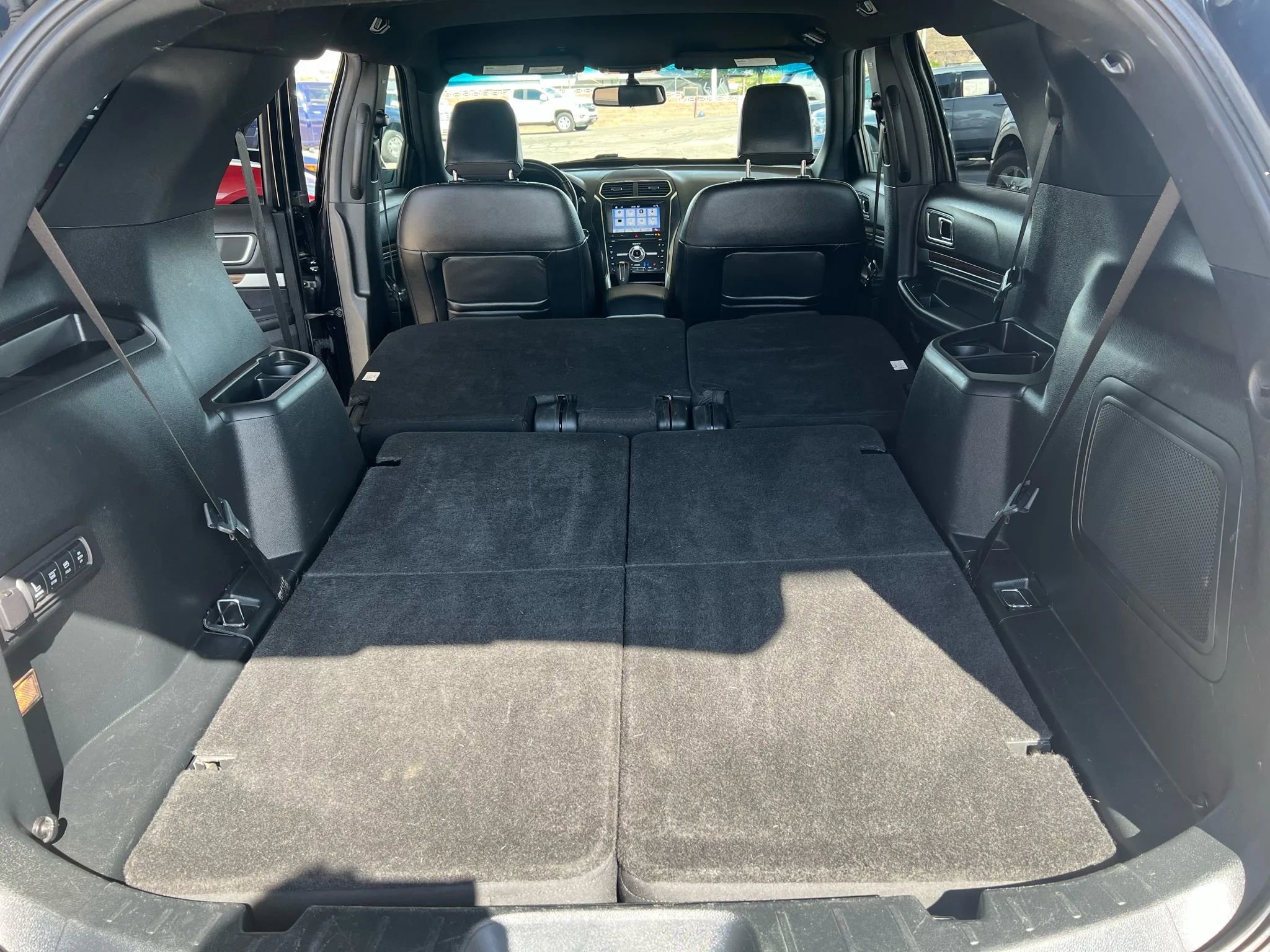Used 2019 Ford Explorer Limited image 37