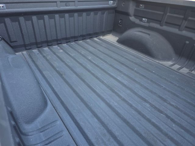 Used 2017 Chevrolet Colorado LT image 17