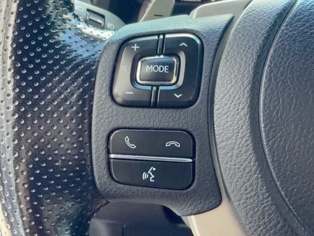 Used 2021 Lexus NX 300 F Sport w/ Accessory Package 2 FWD image 18