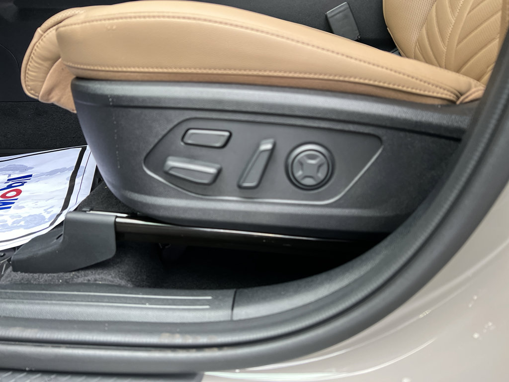 New 2026 Kia Sorento SX Prestige w/ Olive Brown Leather Package image 22